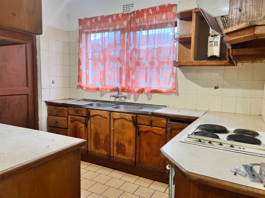 To Let 2 Bedroom Property for Rent in Palm Park Western Cape